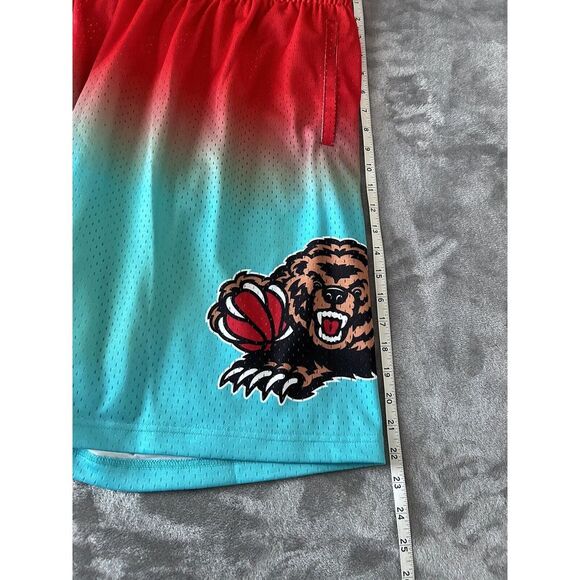 Mitchell & Ness Mens XXL Vancouver Grizzlies Memphis Fadeaway Swingman Shorts - Picture 7 of 9